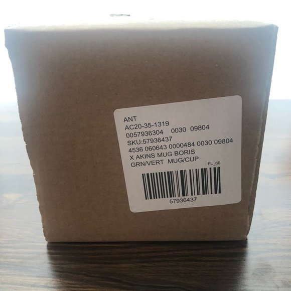 ANTHROPOLOGIE Carole Akins Boris Furry Friends Mug - Picture 5 of 7